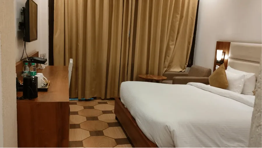Standard Non-View Room